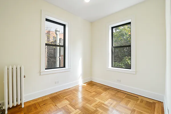 Rented by Bond New York | media 12