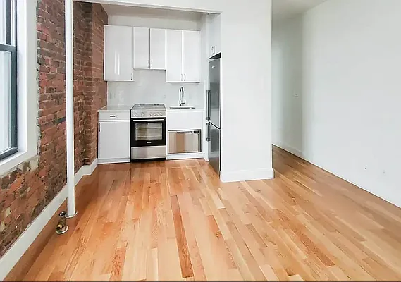 Rented by Brighton Management | media 4