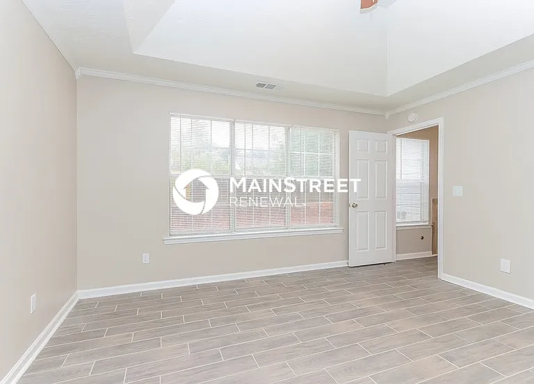 330 Fallview Dr — Photo 9