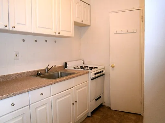 Rented by Prince Real Estate Associates LLC | media 48