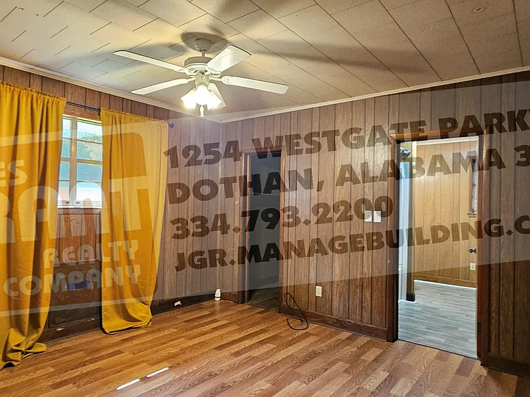 1000 E Lafayette St — Photo 50