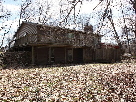 2nd image of 5800 N Williamston Rd