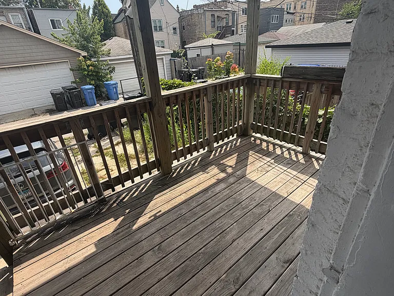 843 N Francisco Ave #1R — Photo 12