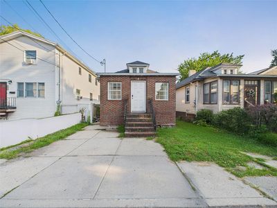 102 Carroll Street, Bronx, NY, 10464