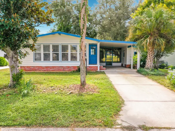 910 Orchid Street, Lady Lake, FL 32159