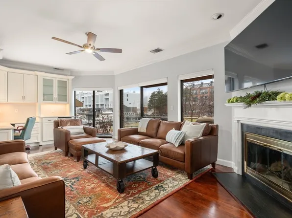 38 Shipway Pl #38, Charlestown, MA 02129