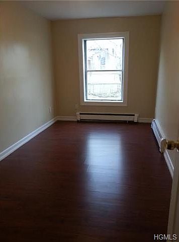 2nd image of 2073 Lacombe Ave