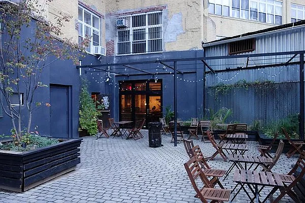 Rented by Loom Group | media 46