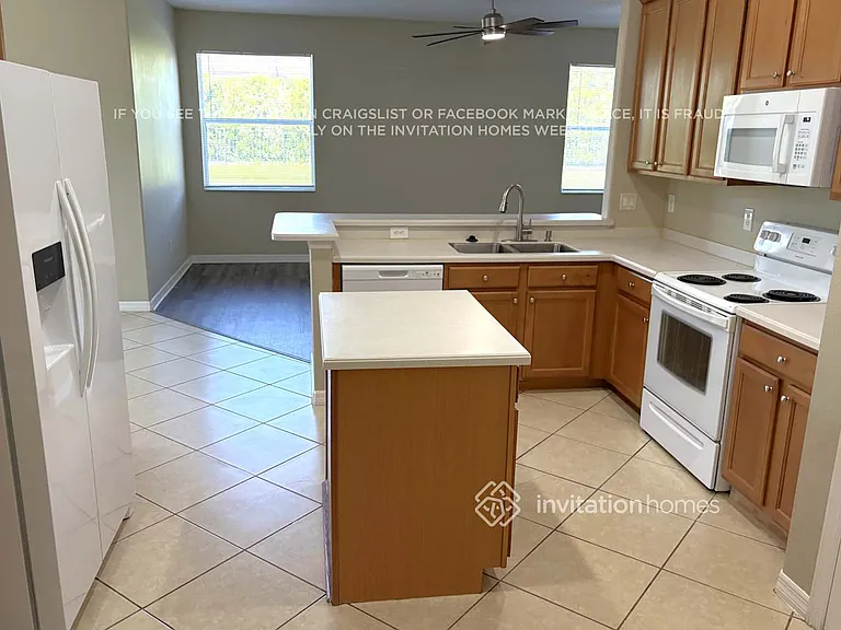 16138 Bridgepark Dr — Photo 7