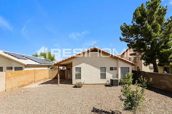 2604 N 126th Dr — Photo 13