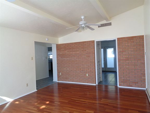4th image of 609 La Fonda Dr