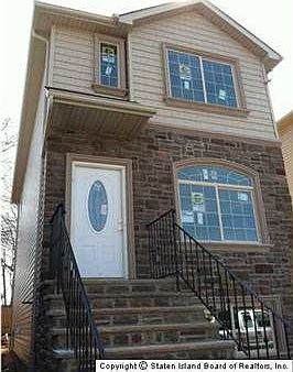 1st image of 114 Melvin Ave