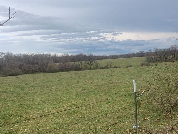 4th image of 5400 Farm Road 2115