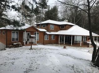 10860 W Blue Lake Dr, Mecosta, MI 49332