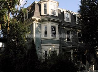 31 Quincy St #1, Somerville, MA 02143