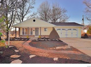 3239 Milissa Ln, Saint Louis, MO 63125