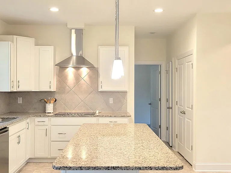 125 Mullingar Dr — Photo 11