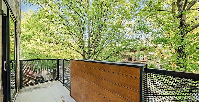 Rented by MADEHOME | media 9