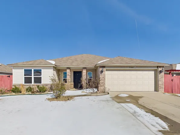 5508 Santa Monica Dr, Benton, AR 72019