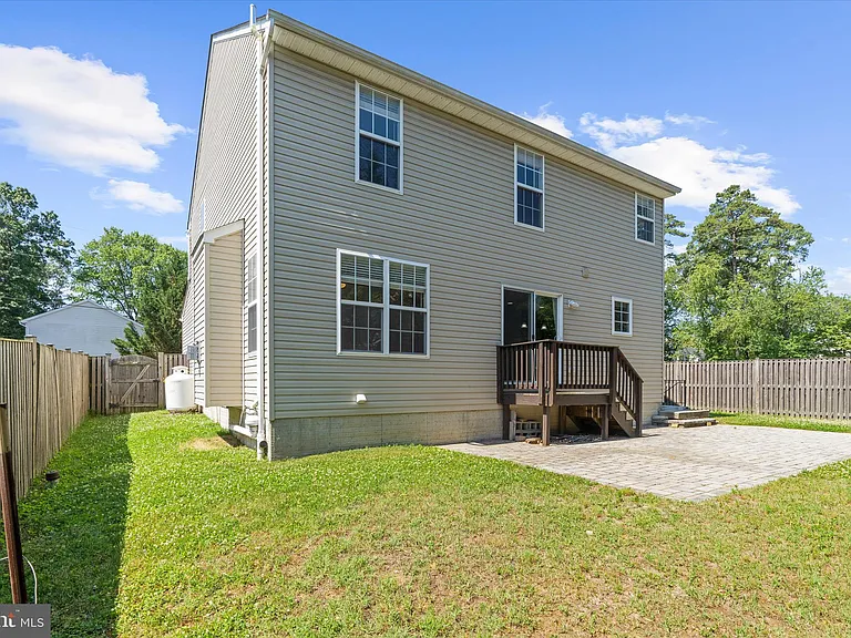 132 Pineview Ave #B — Photo 44