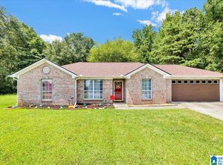 116 Anna Ct, Pleasant Grove, AL 35127
