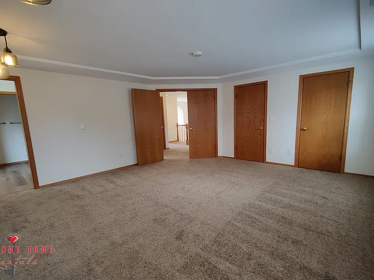 319 Marietta Pl — Photo 28
