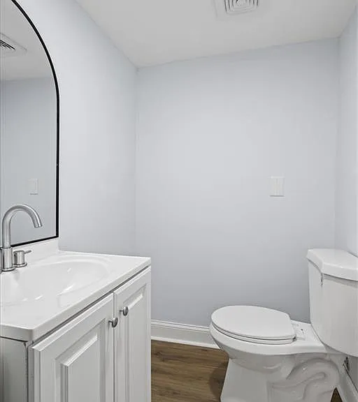2223 Columbia Dr — Photo 26