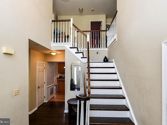 2nd image of 2406 Berry Thicket Ct