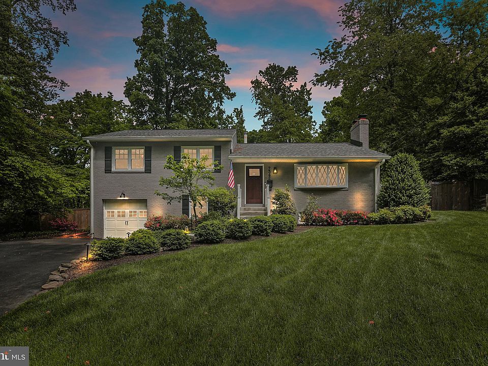 1st image of 7342 Barbour Ct
