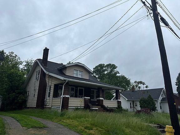 3rd image of 986 Northview Ave