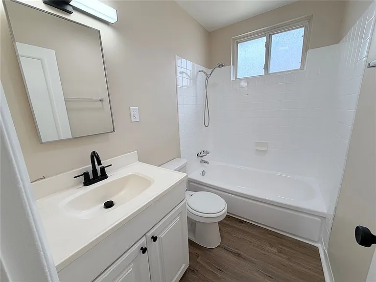355 S Aspan Ave #1 — Photo 6