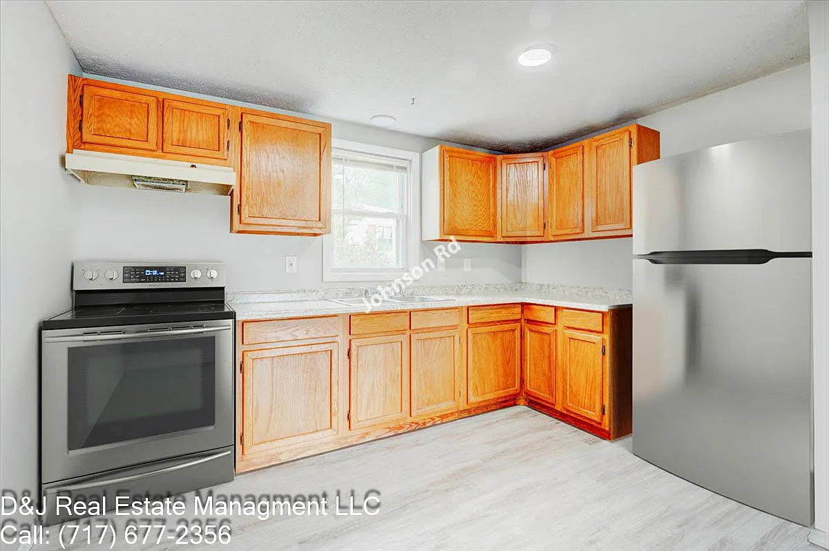 2 bed, 850 sqft, $1,195 — Photo 1