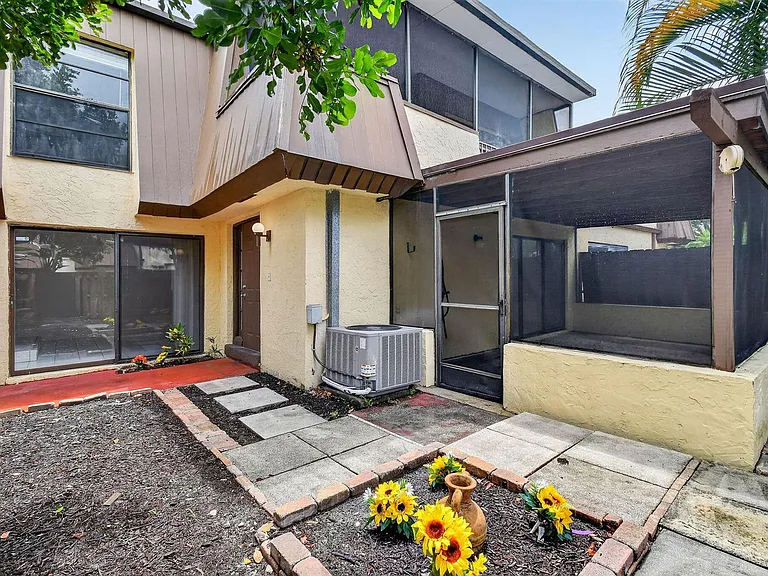 3502 Gardens East Dr #B — Photo 47