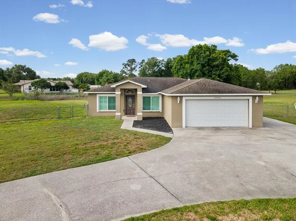 31706 Hunt Club Ln, Wesley Chapel, FL 33543