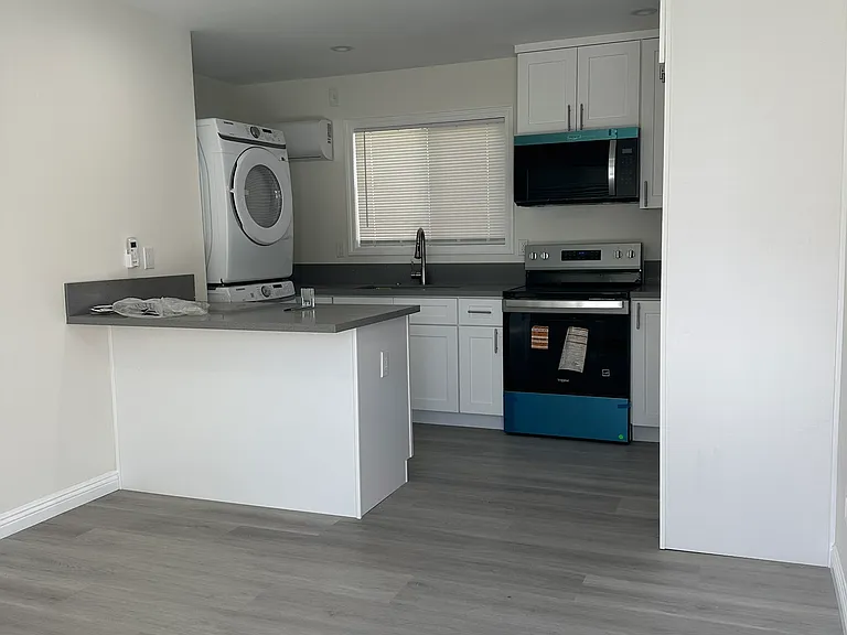 8153 San Juan Ave #C — Photo 2