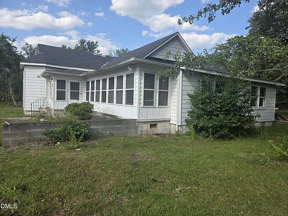 2nd image of 5747 Medicus Ln