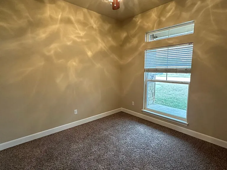 3820 Carrera Ln — Photo 15