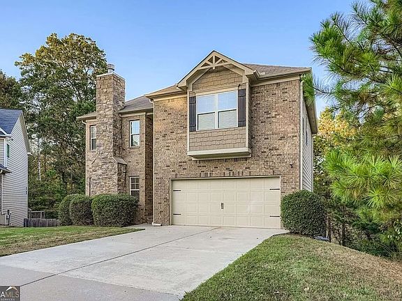 2nd image of 1240 Grayson Oaks Dr