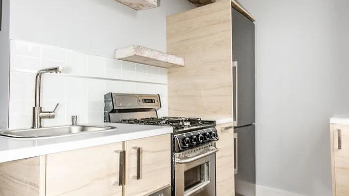 Rented by Nooklyn NYC LLC | media 9