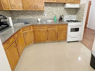 26-20 30th St #3, Astoria, NY 11102
