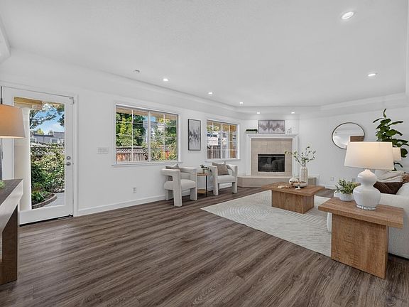 2nd image of 18 Tyrella Ct