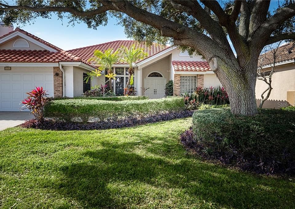 1st image of 4827 Queen Palm Ter NE