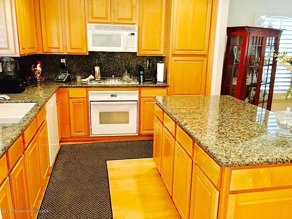 2nd image of 2998 W 235th St