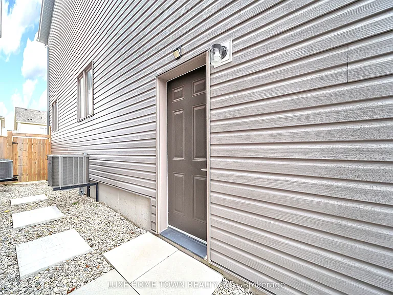 26 Gibbs Way — Photo 35