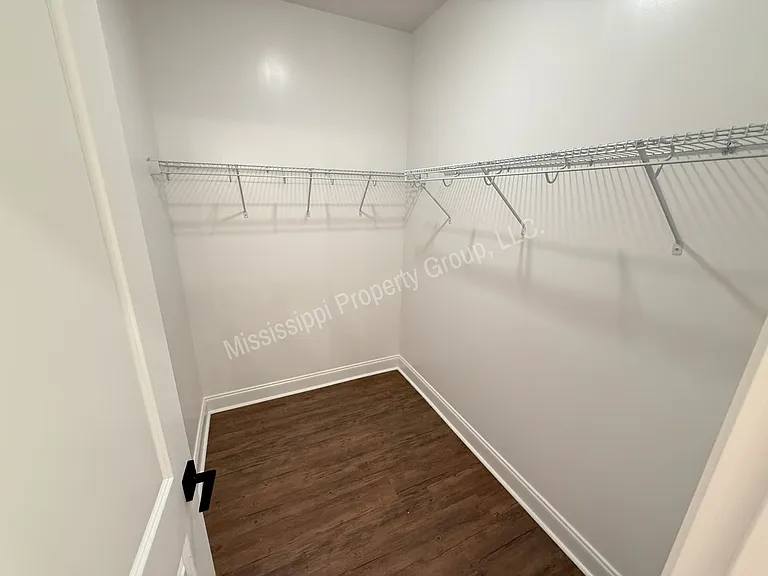 616 Cottage Grove Cir — Photo 27