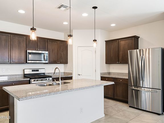 5th image of 39963 W CRANE Drive