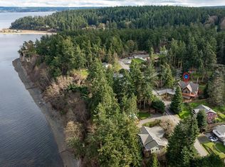 273 Marine Dr, Coupeville, WA 98239