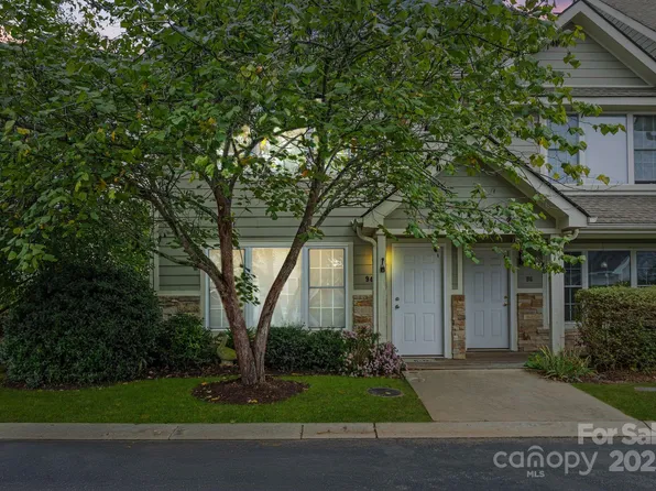 94 Rotunda Cir, Asheville, NC 28806