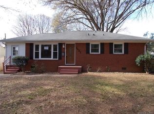 2427 Elkwood Cir, Charlotte, NC 28205