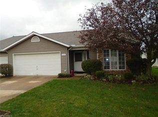 10534 Royal Oak Dr #41A, Strongsville, OH 44136